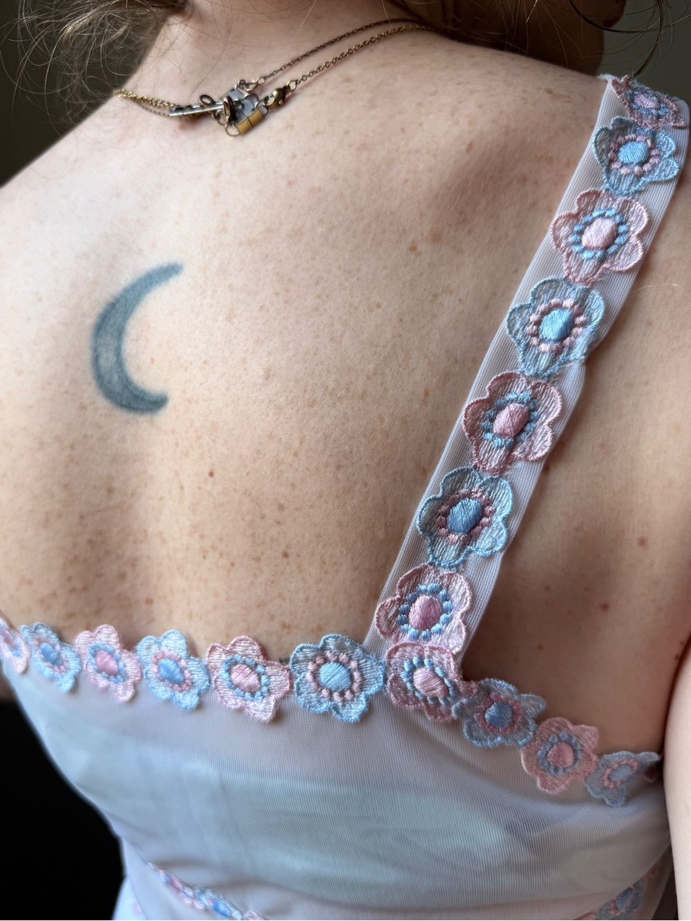 Vintage 90s Sheer Mesh Appliqué Dress | Romantic Boudoir Mini Slip | Size M/L - Picture 8 of 13